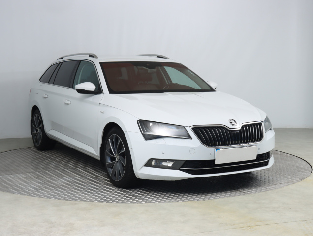 Škoda Superb, 2016