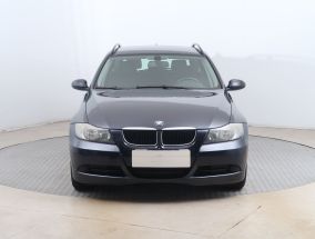 BMW 3 - 2005