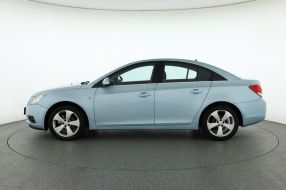 Chevrolet Cruze - 2011