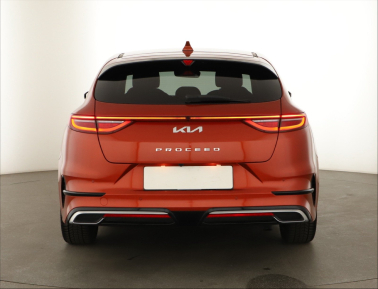 Kia ProCeed - 2023