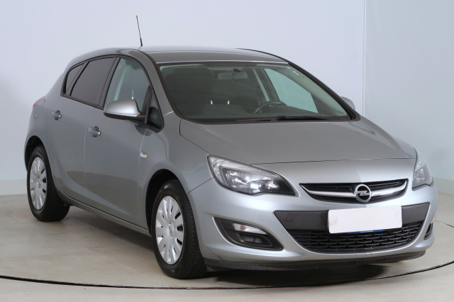 Opel Astra 2015