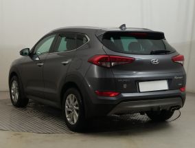 Hyundai Tucson - 2015