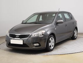 Kia Ceed - 2010
