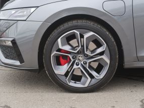 Škoda Octavia - 2024