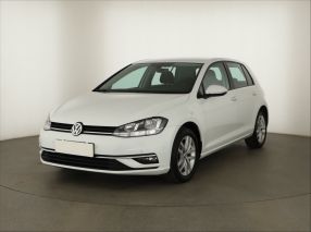 Volkswagen Golf - 2017