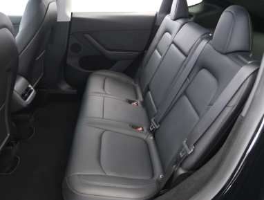 Tesla Model Y - 2023