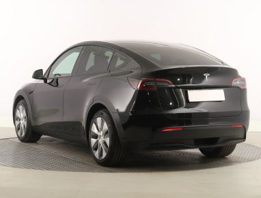 Tesla Model Y - 2023