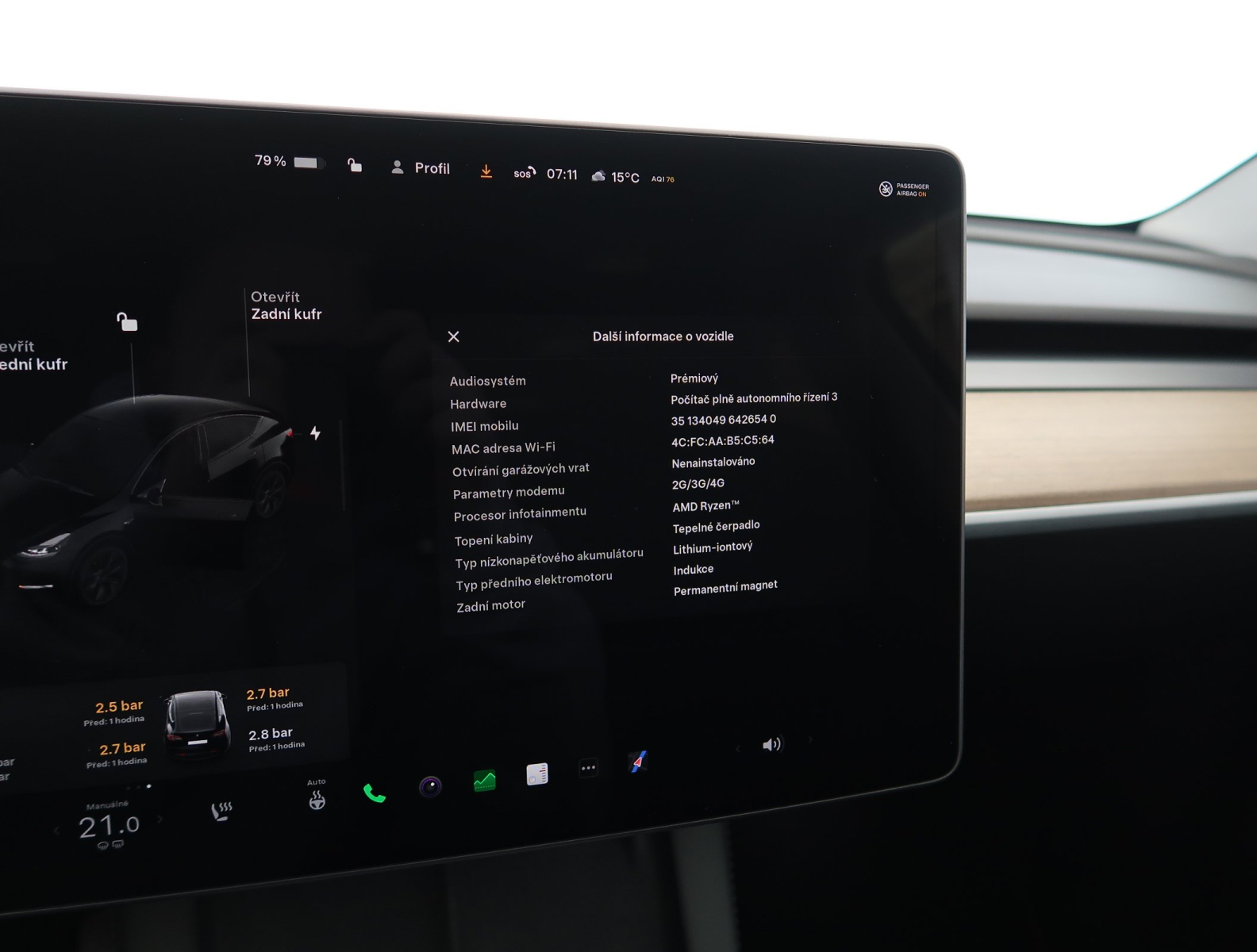 Tesla Model Y - 2023