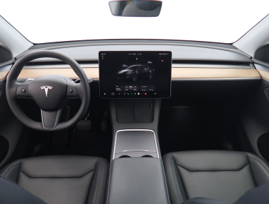 Tesla Model Y - 2023
