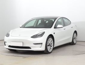 Tesla Model 3 - 2021