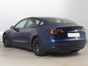 Tesla Model 3 - 2020