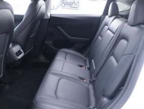 Tesla Model Y - 2021