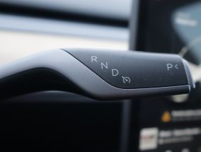 Tesla Model Y - 2021