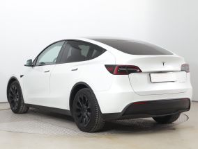 Tesla Model Y - 2021