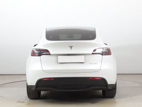 Tesla Model Y - 2021