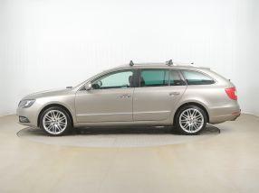 Škoda Superb - 2014