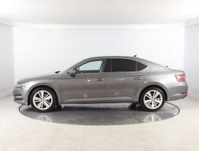 Skoda Superb - 2022