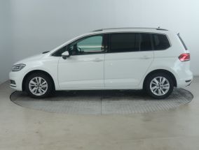 Volkswagen Touran - 2022