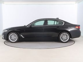 BMW 5 - 2021