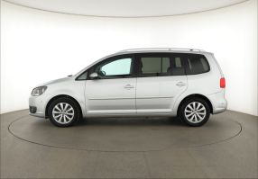 Volkswagen Touran - 2013