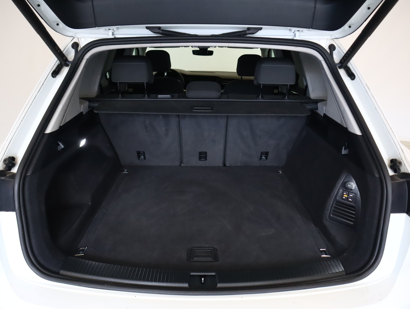 Volkswagen Touareg - 2022