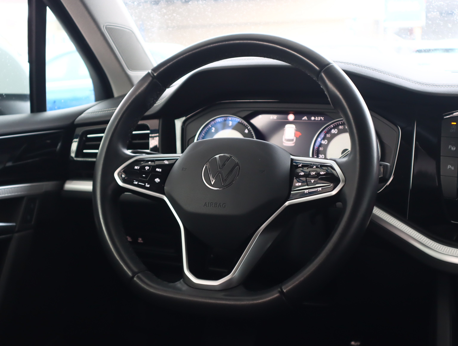 Volkswagen Touareg - 2022