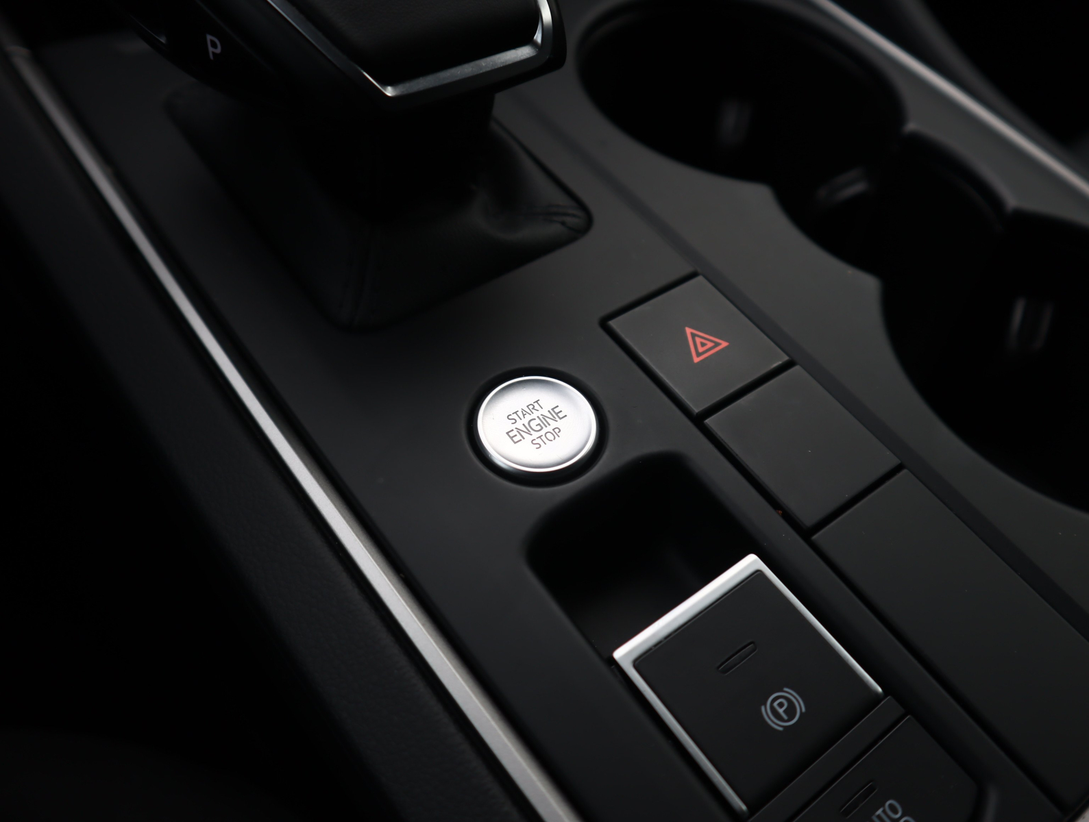 Volkswagen Touareg - 2022