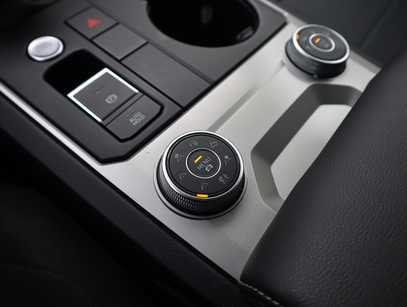 Volkswagen Touareg - 2022