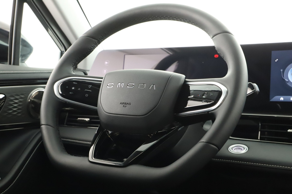 Omoda 5