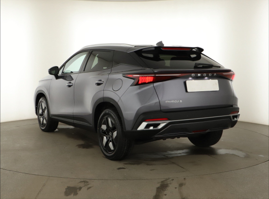 Omoda 5