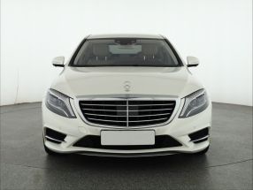 Mercedes-Benz S - 2015