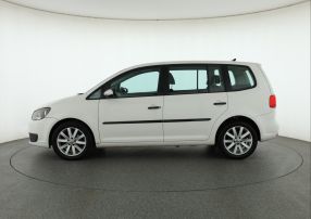 Volkswagen Touran - 2011