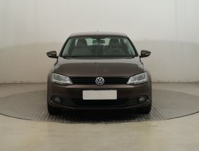 Volkswagen Jetta - 2012