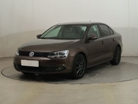 Volkswagen Jetta - 2012