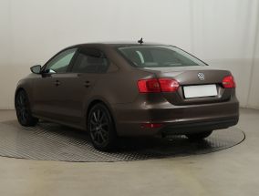 Volkswagen Jetta - 2012