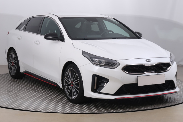 Kia ProCeed 2020