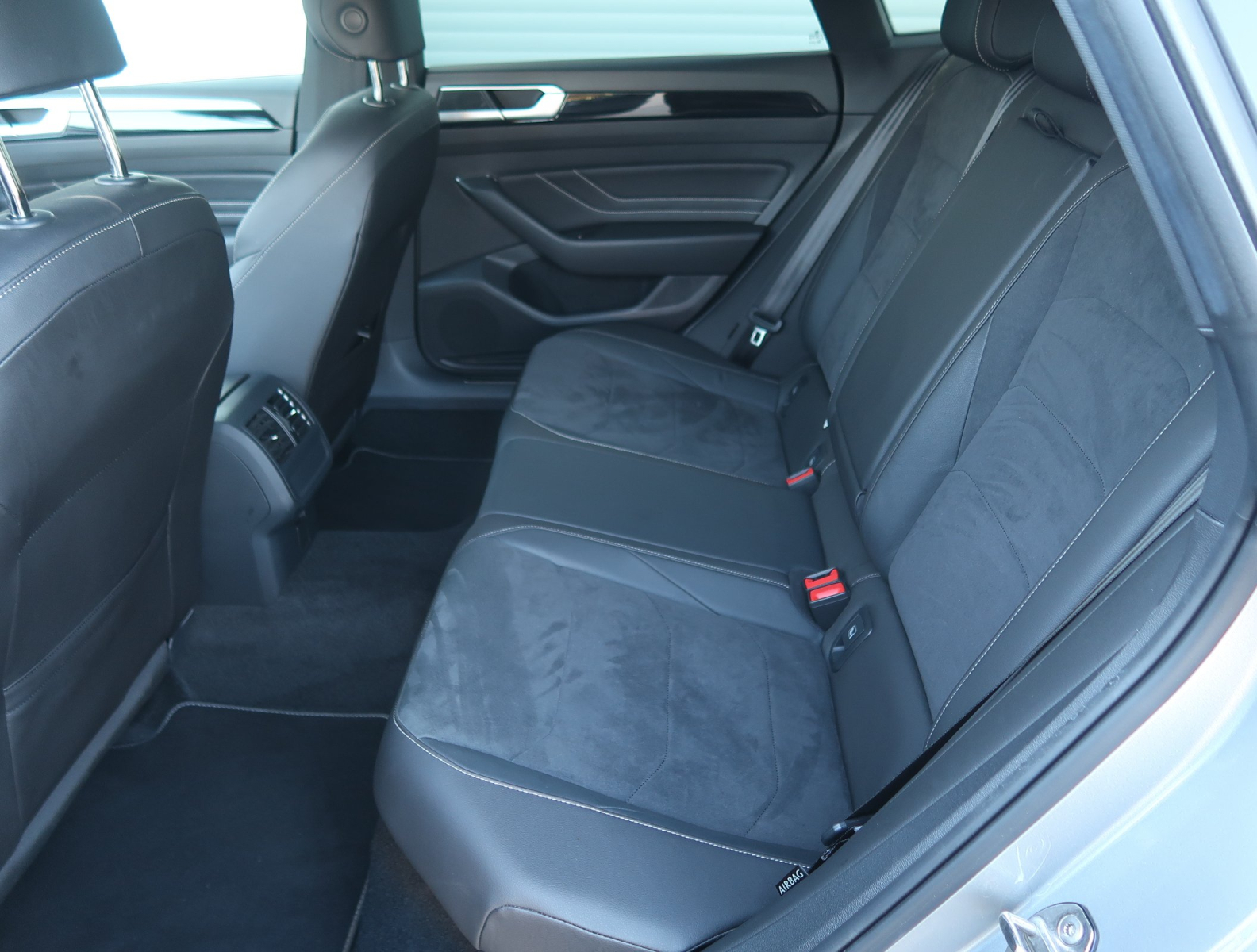 Volkswagen Arteon - 2023