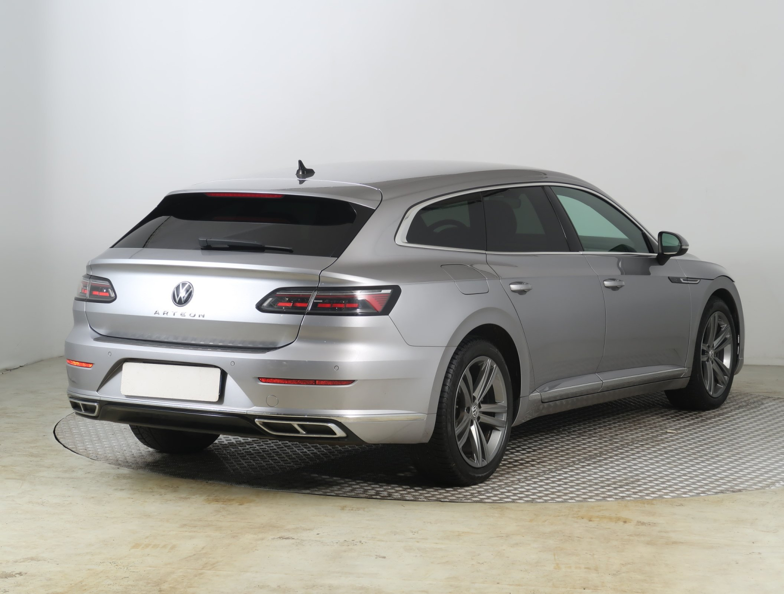 Volkswagen Arteon - 2023