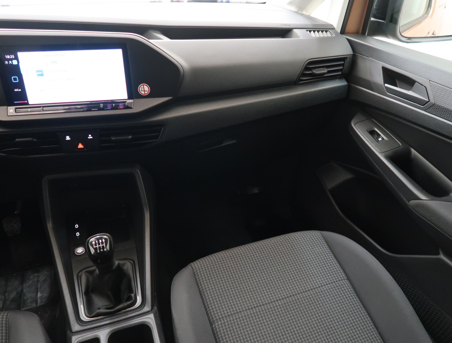 Volkswagen Caddy - 2023