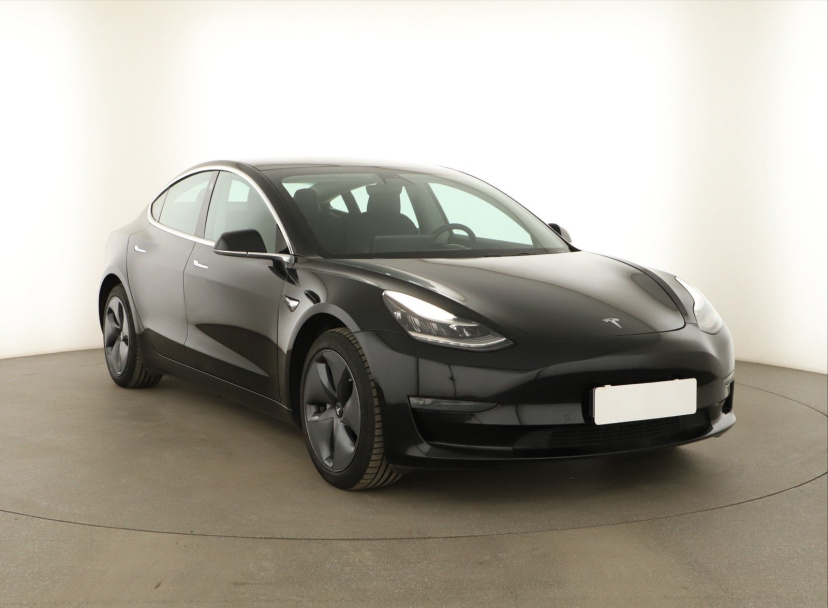 Tesla Model 3, 2019