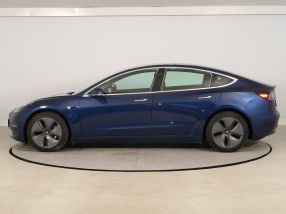 Tesla Model 3 - 2020