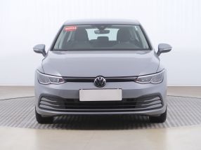 Volkswagen Golf - 2021