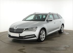 Škoda Superb - 2021