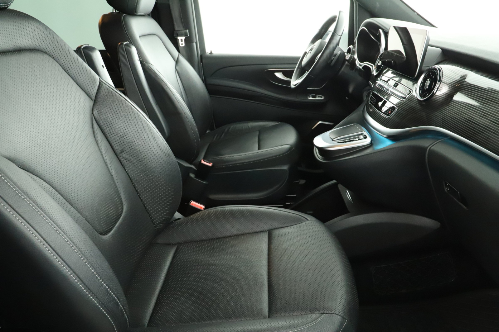 Mercedes - Benz V - 2021