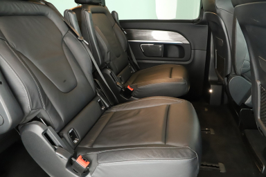 Mercedes - Benz V - 2021