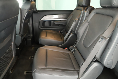 Mercedes - Benz V - 2021