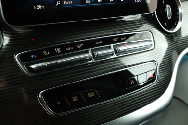 Mercedes - Benz V - 2021