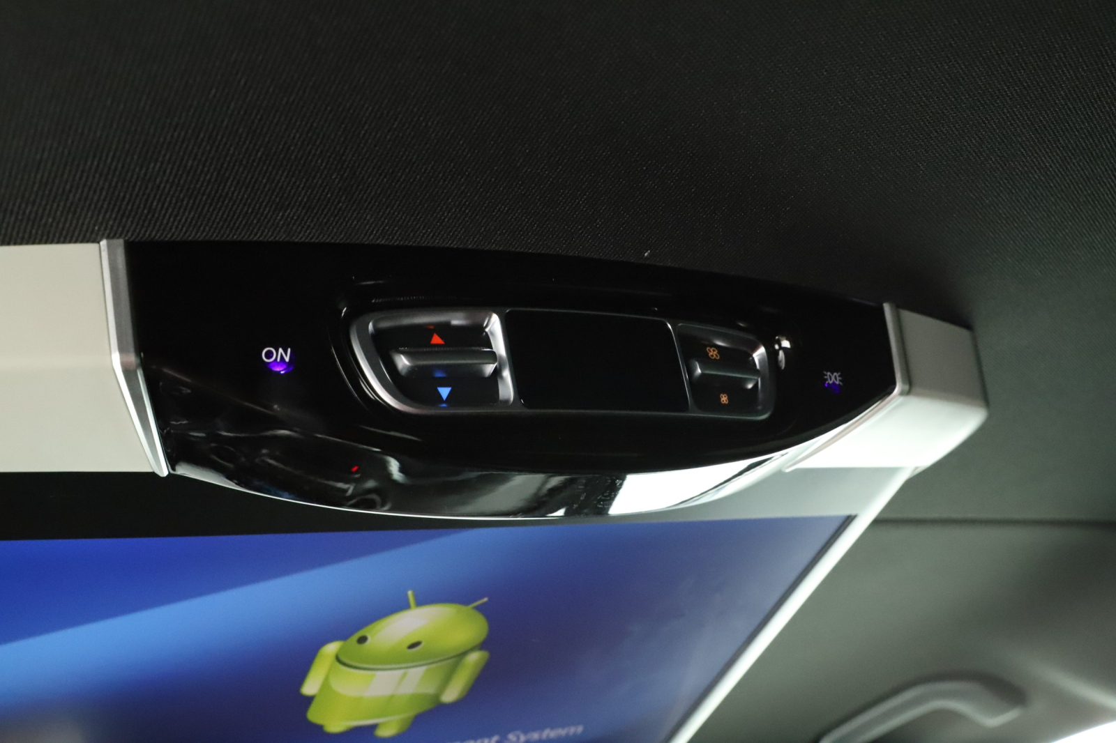 Mercedes - Benz V - 2021