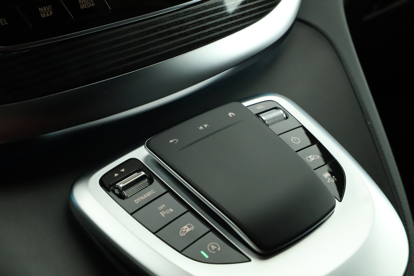 Mercedes - Benz V - 2021