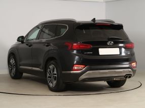 Hyundai Santa Fe - 2020